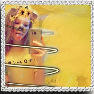 Meet your Posher, Kaydance